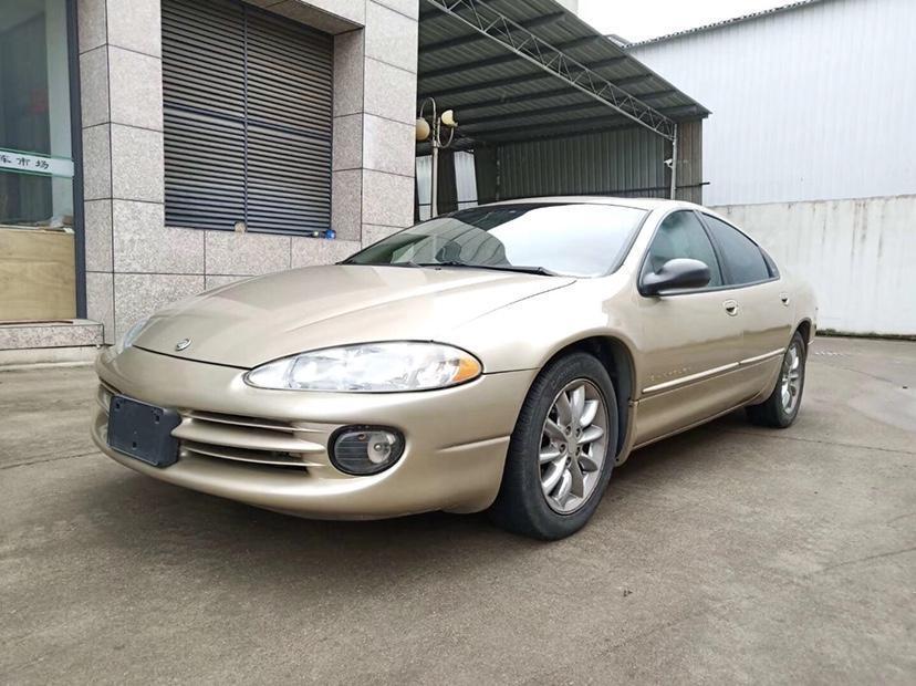 台州2002年5月道奇无畏香槟色手自一体