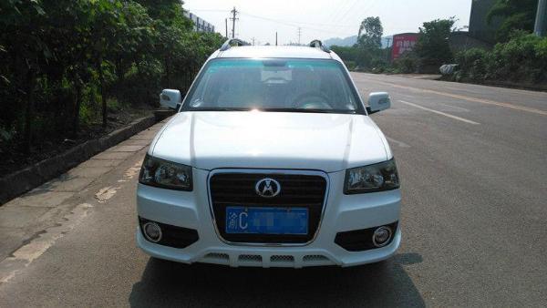 【重庆】2011年12月 野马 f10 1.5 豪华型 白色 手动挡