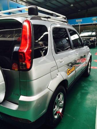 【西安】2014年5月 众泰 t200 2014款 众泰t200 1.5l cvt精英型 银灰