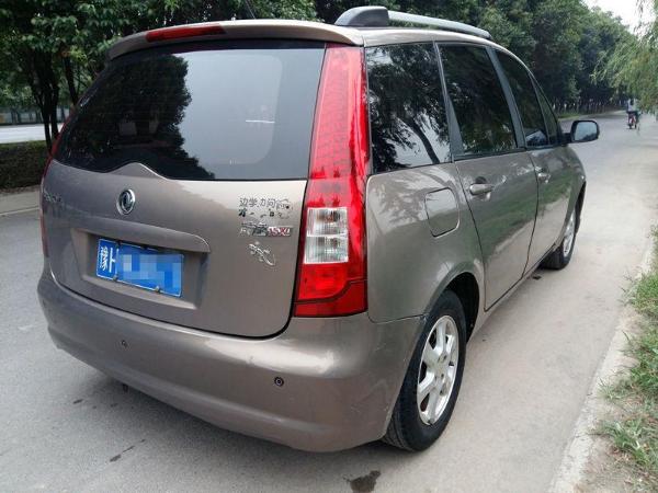 【焦作】2013年2月 风行 景逸 xl 1.5 豪华型 香槟色 手动挡