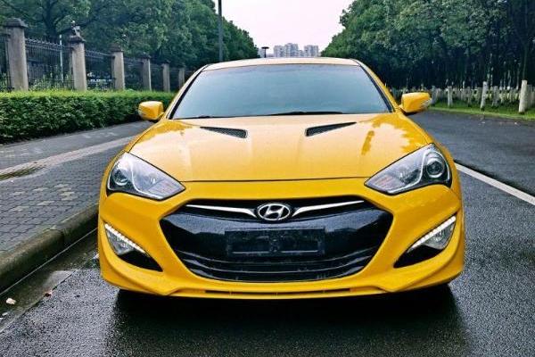【宁波】2012年7月 现代 劳恩斯coupe 2.0t 手动酷动版 黄色 手动挡