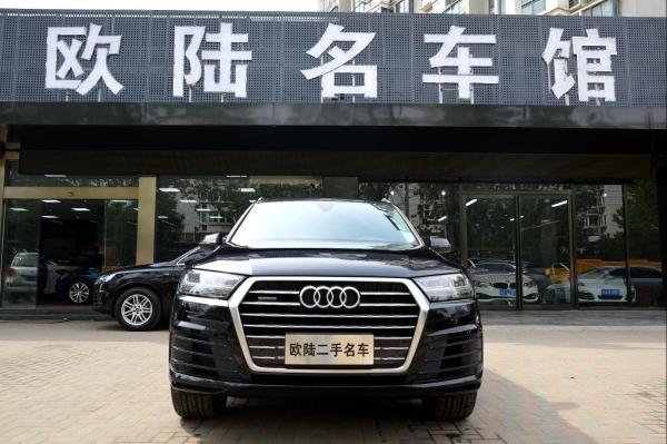 奥迪 奥迪Q7  2016款 Q7 45TFSI quattro 运动型