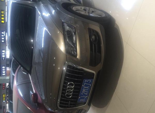 奥迪 奥迪Q5  2009款 Q5 2.0T FSI