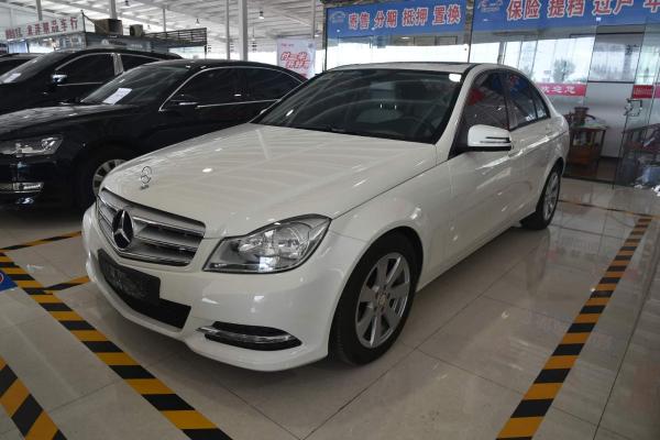 【太原】2011年7月 奔驰 c级 2011款 c180 k 1.6t 经典型 白色 自动档
