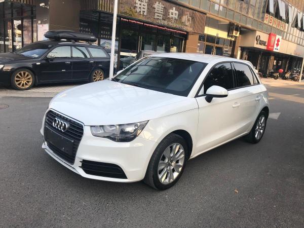 奥迪 奥迪A1  2014款 A1 30TFSI 时尚型