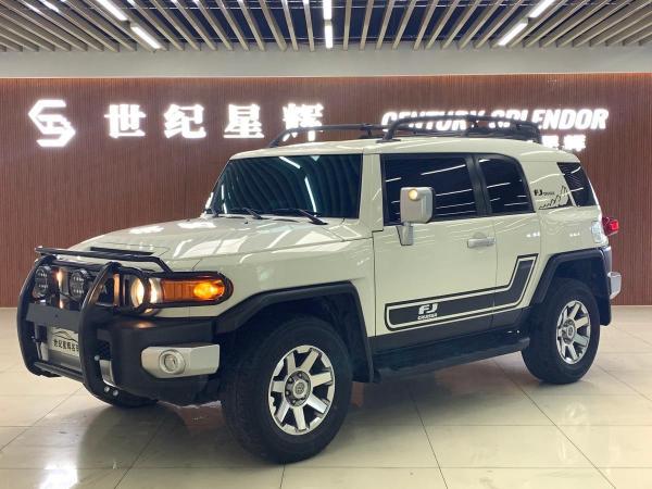 丰田 FJ 酷路泽  2013款 4.0L