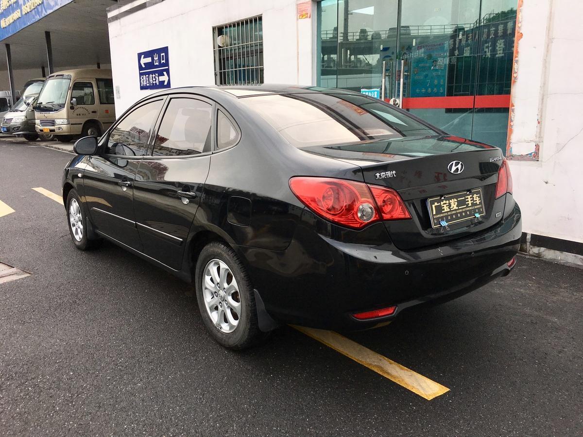 2011年6月现代 悦动  2011款 1.6l 自动舒适型