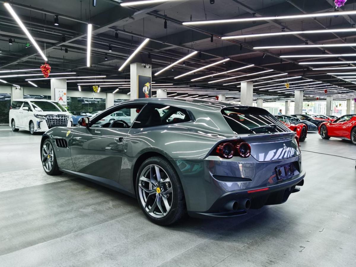 2019年1月法拉利 gtc4lusso 2017款 3.9t v8