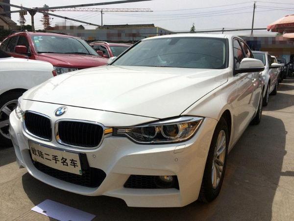 宝马 宝马3系  2015款 320i 2.0T 超悦版运动设计套装