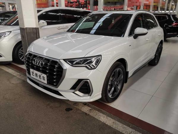 奥迪 奥迪Q3  2020款 35 TFSI 时尚动感型