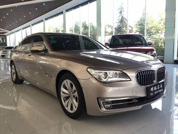 宝马 宝马7系  2013款 730Li 3.0 豪华型