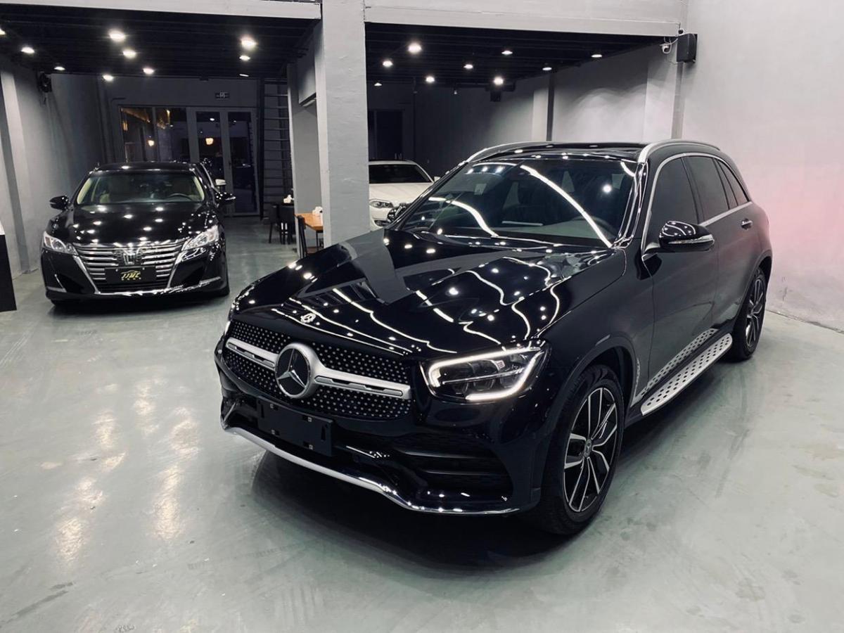 南通2020年9月奔驰奔驰glc2020款glc300l4matic动感型黑色手自一体