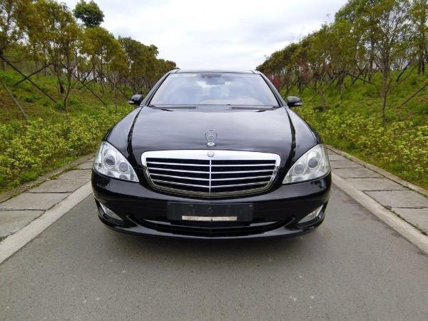 奔驰 奔驰S级  2008款 S500L 5.5 四驱版