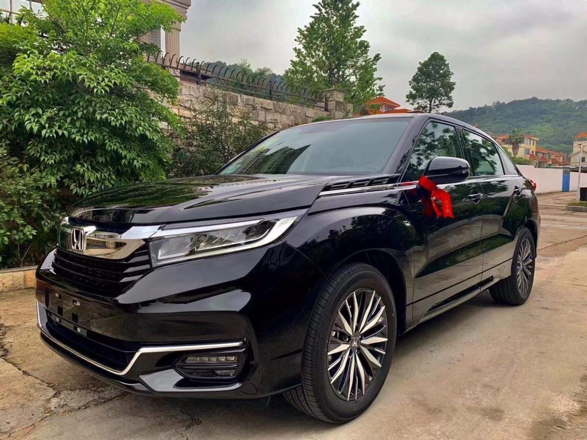 深圳2021年3月本田冠道2020款370turbo两驱豪华版黑色手自一体