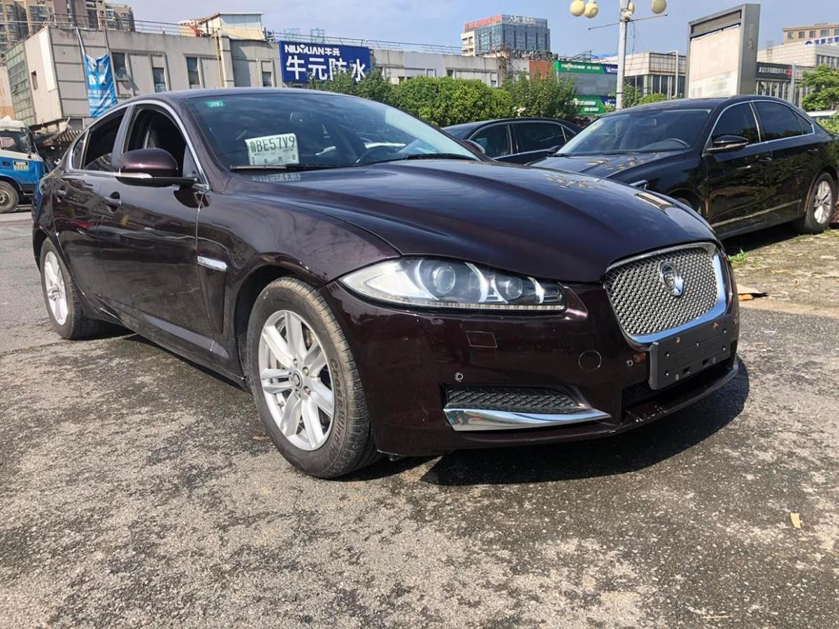 捷豹xf 2014款 xf 2.0t 风华版图片