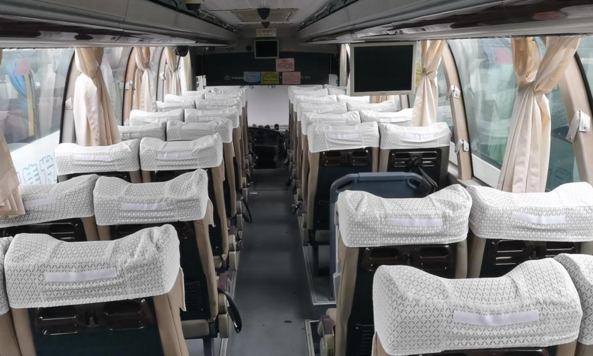 【深圳】2013年12月 47座有中门气囊青年客车 手动挡