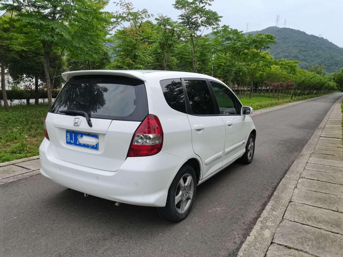 【台州】2006年12月 本田 飞度 2006款 1.5 cvt 自动档