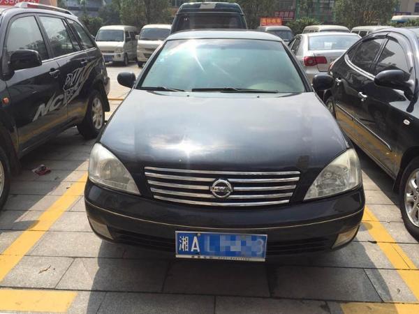 【长沙】2006年2月 日产 阳光 2005款 2.0 手动 e 黑色 手动挡