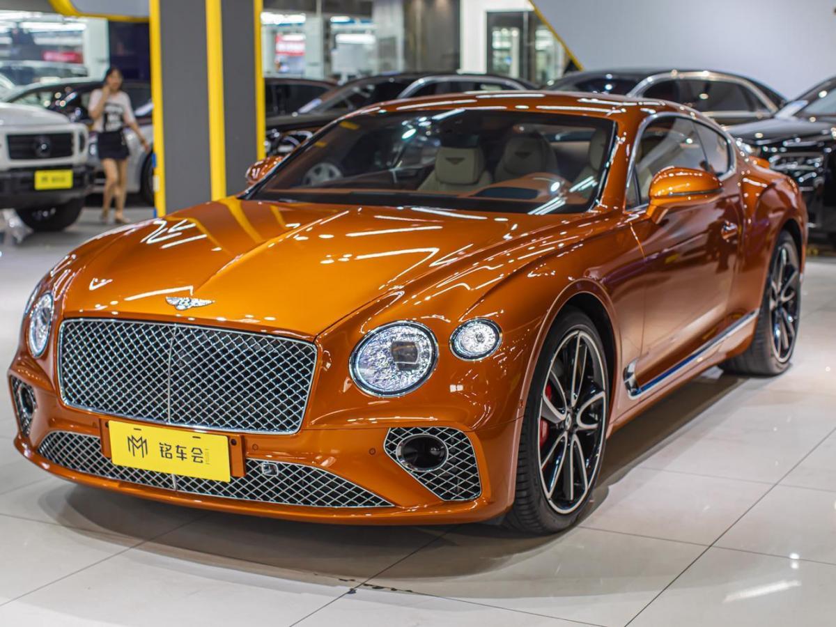 杭州2019年8月宾利欧陆gt橙色自动档