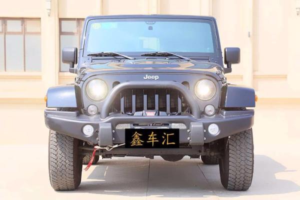 Jeep 牧马人  2014款 3.6L 四门 龙腾典藏版