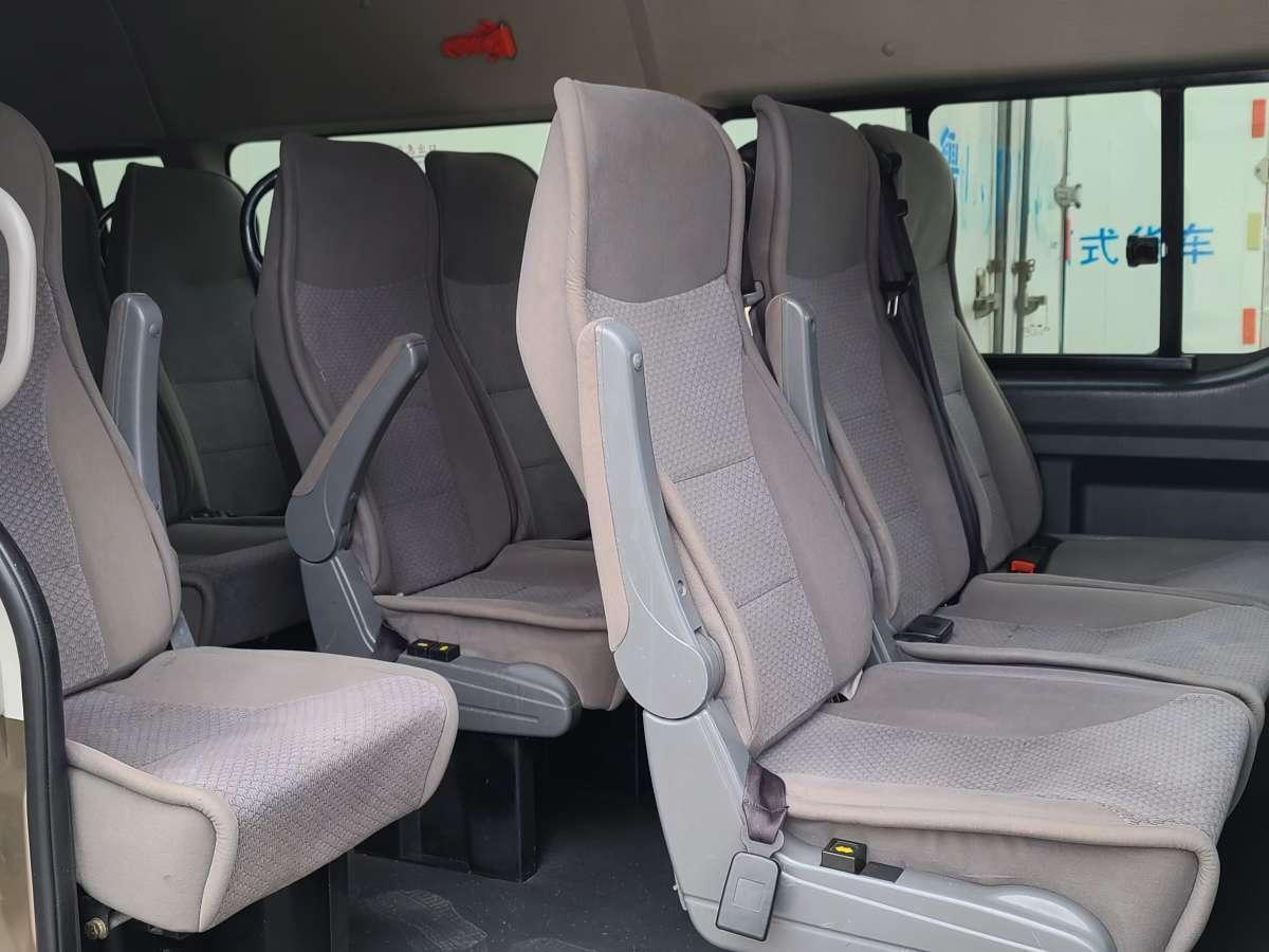 【青岛】2016年6月 九龙a6 2015款 2.8t豪华型je4d28a 手动挡