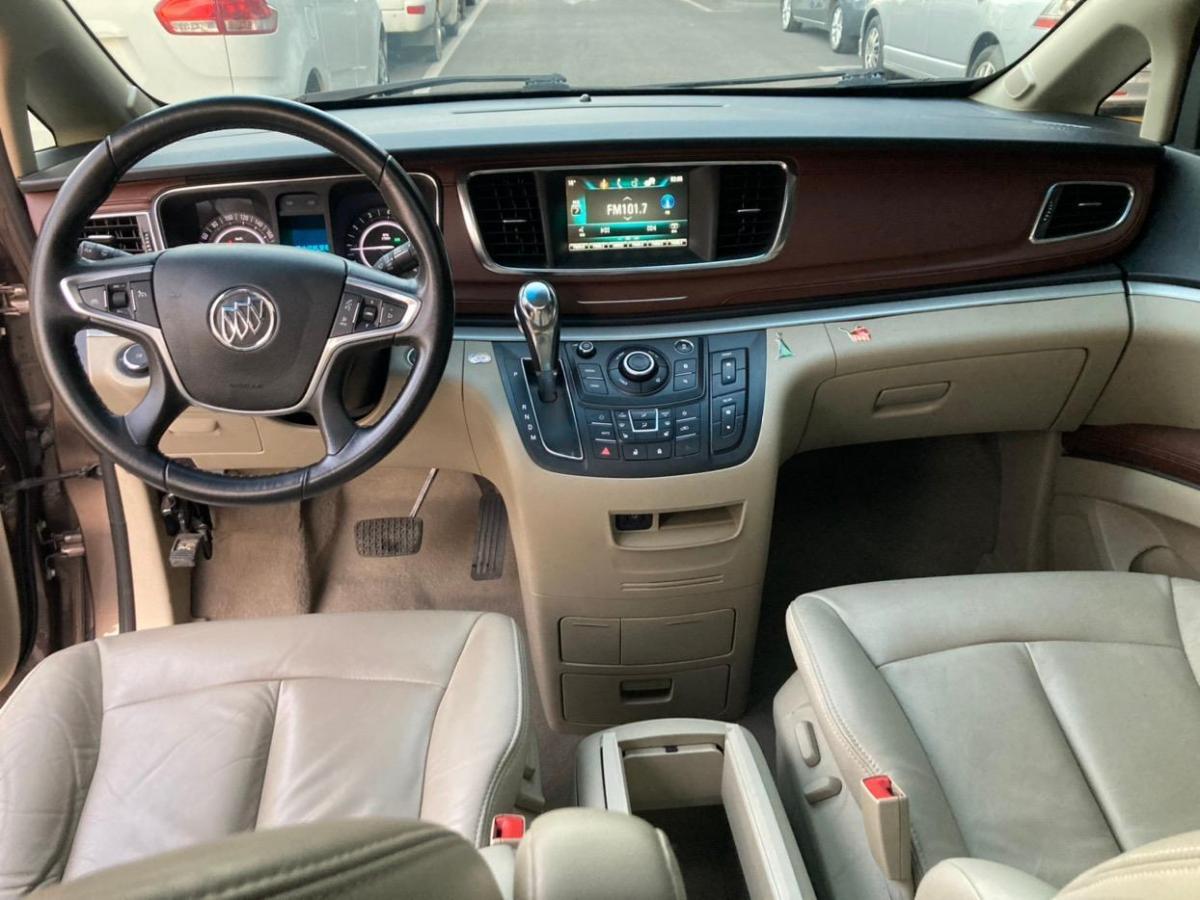 别克 gl8  2017款 25s 尊贵型 国v图片