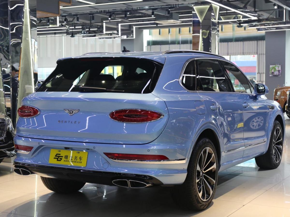 宾利 添越  2021款 4.0t v8图片