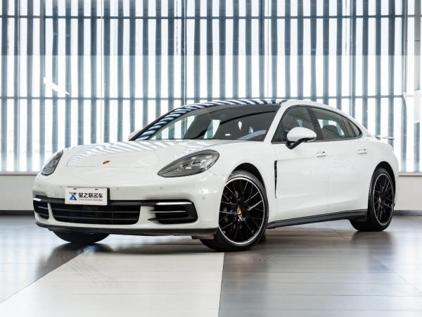 保时捷 Panamera  2017款 Panamera 4 行政加长版 3.0T