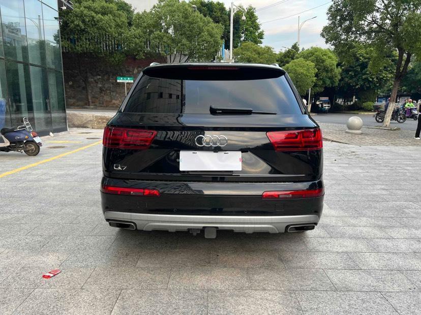 奥迪 奥迪q7  2018款 45 tfsi 技术型图片