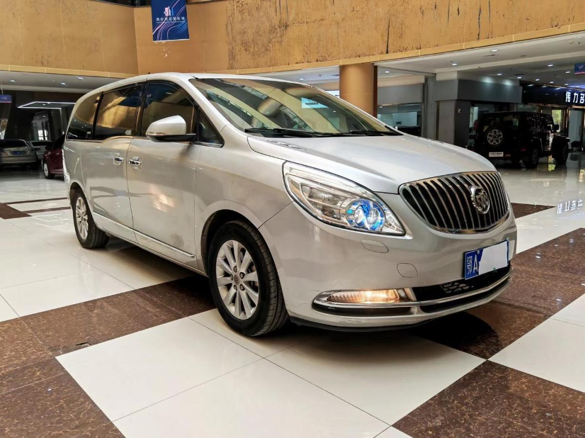 别克 gl8  2011款 3.0l gt豪华商务豪雅版图片