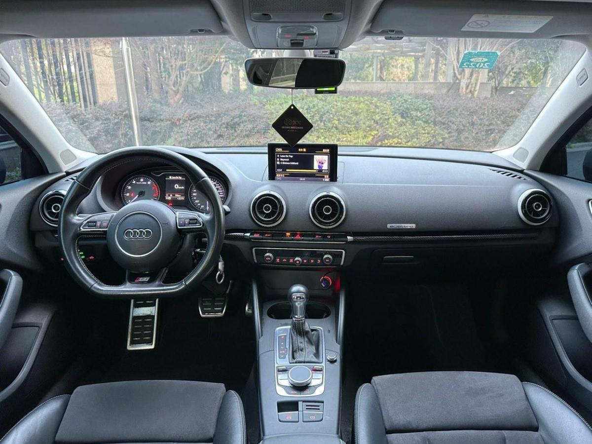 2016年12月奥迪 奥迪S3  2015款 S3 2.0T Limousine