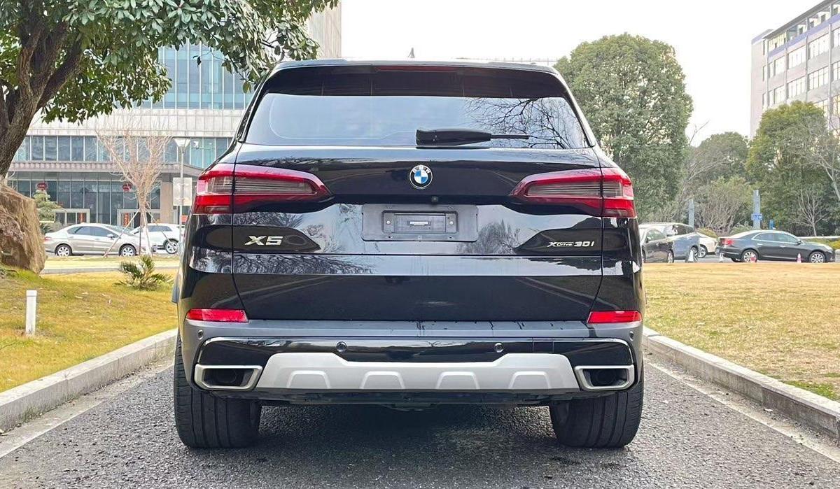 寶馬 寶馬X5  2022款 改款 xDrive 30Li M運動套裝圖片