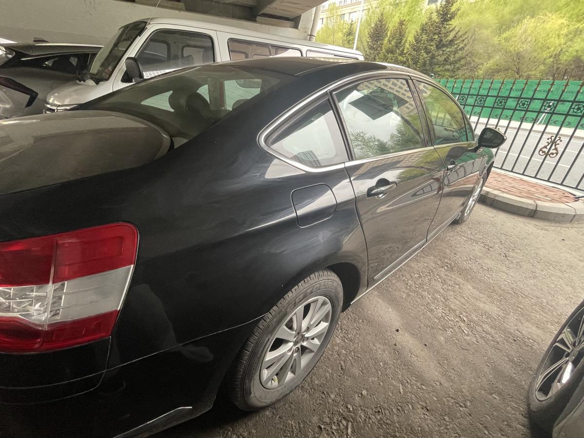 雪鐵龍 C5  2011款 2.0L 自動(dòng)舒適型圖片
