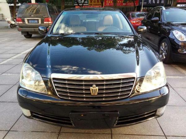 【宁波】2008年10月 丰田 皇冠 2.5 royal 真皮特别版 黑色 自动档