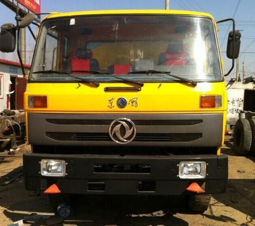 【保定】2014年5月 东风145 蓝色 手动挡