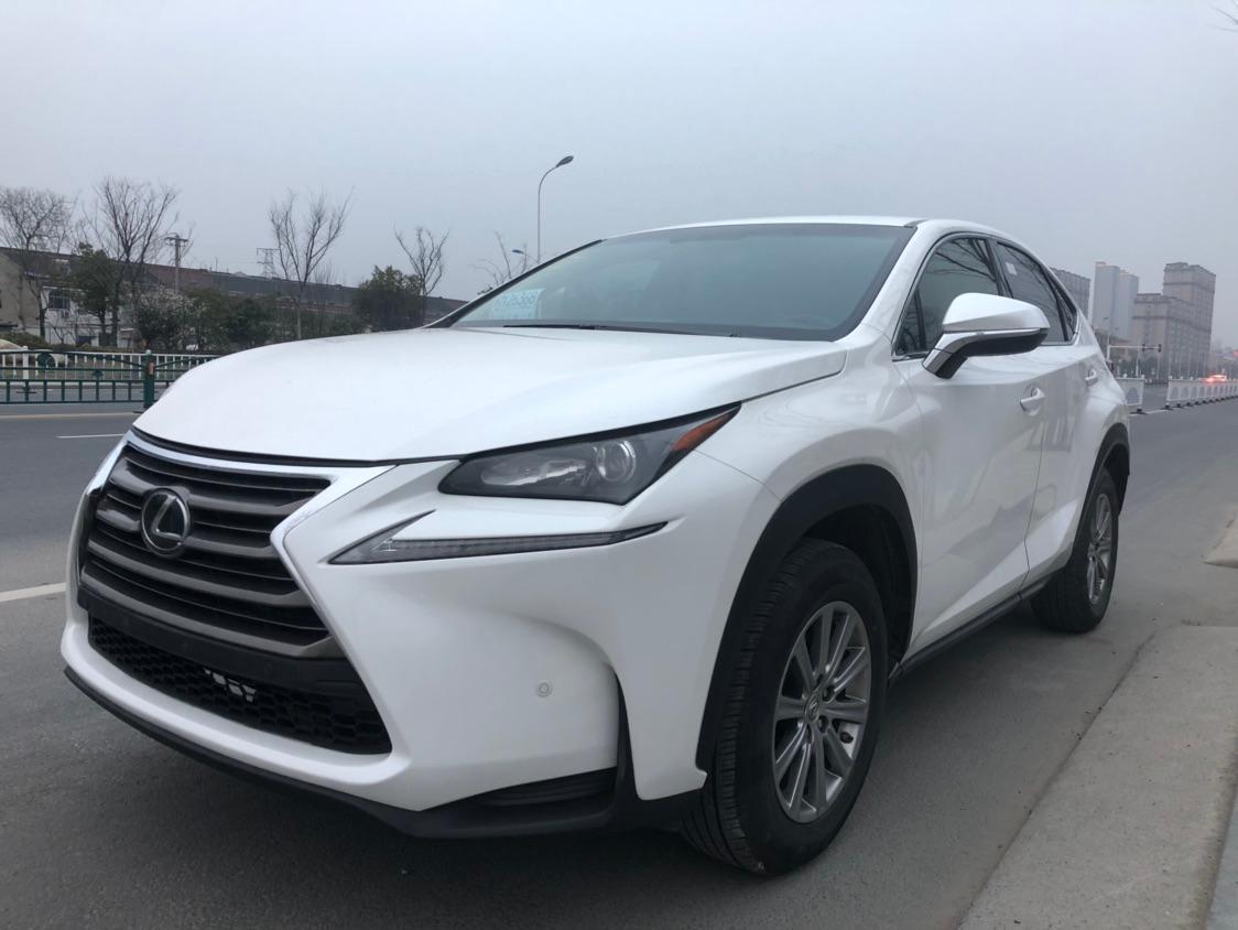 雷克萨斯 nx 2015款 nx200 s-cvt 锋行版 两驱 白色 自动档