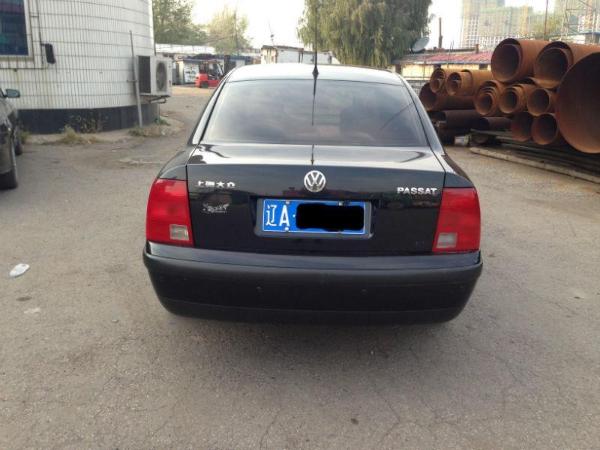 【沈阳】2001年10月 大众 帕萨特 1.8 gli 黑色 自动档