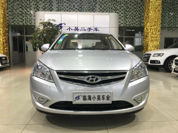 现代 伊兰特  2010款 1.6L 手动豪华型