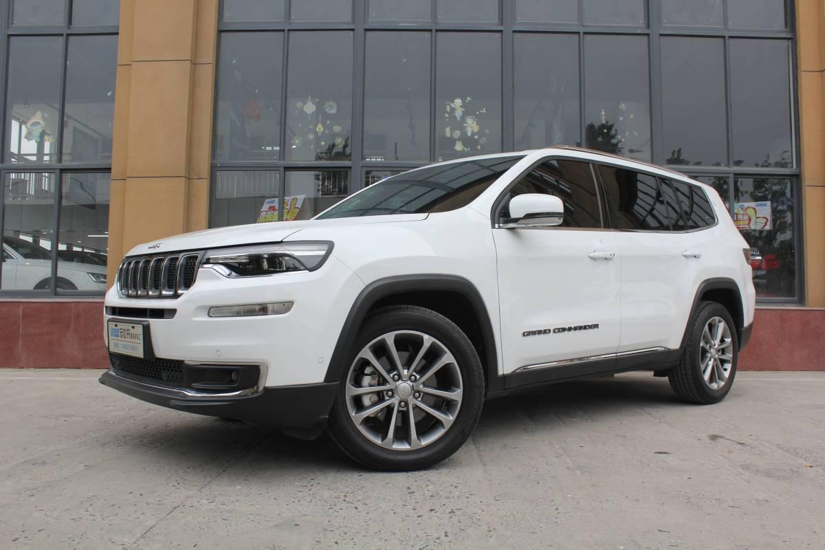 合肥2018年8月jeep大指挥官2018款20t两驱进享版白色手自一体