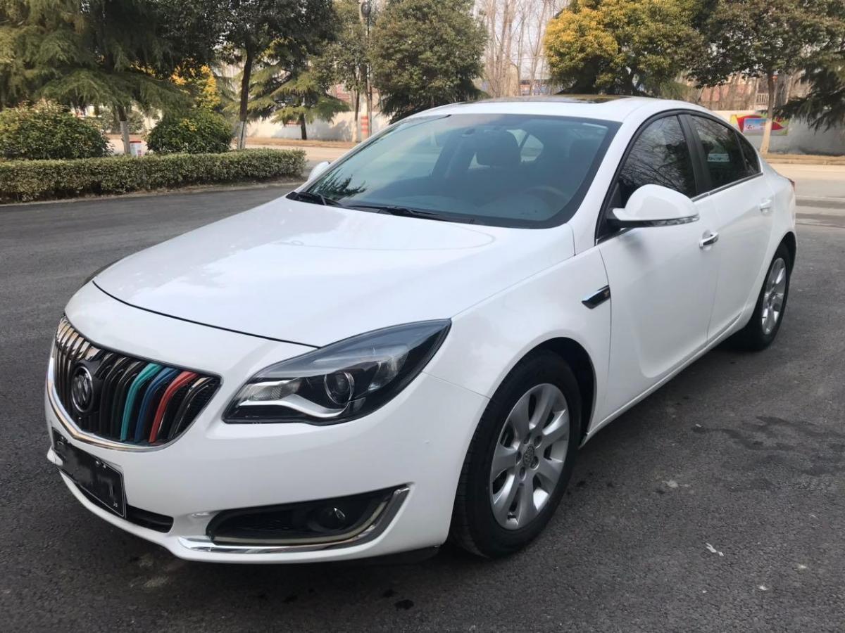 合肥2016年9月别克君威白色自动档