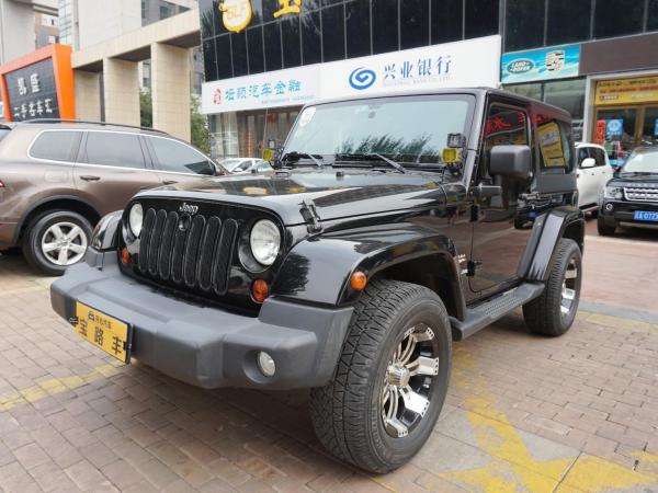 Jeep 牧马人  2012款 3.6L Sahara 两门版