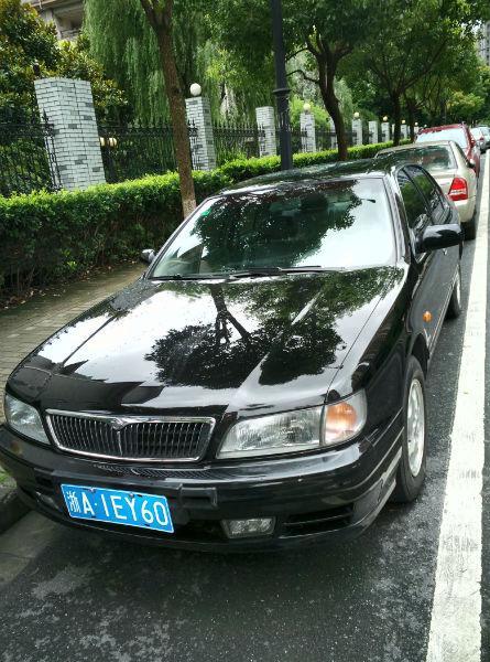 【杭州】1999年1月 日产 风度 a33 2.0 黑色 自动档