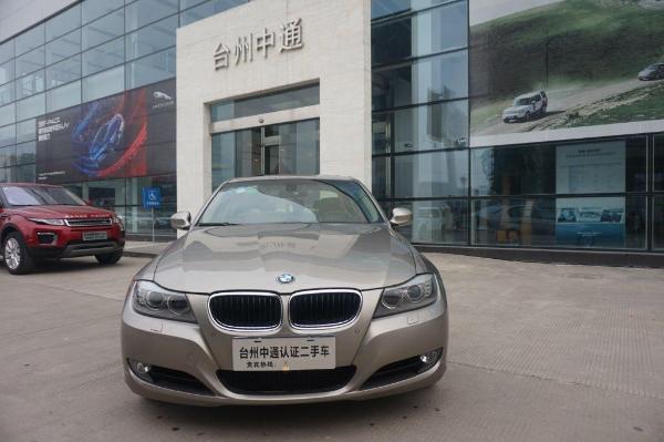 宝马 宝马3系  2009款 320i 2.0L 豪华型