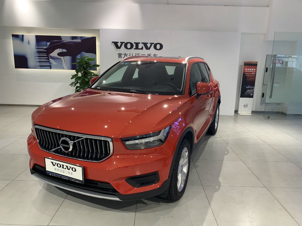 【重庆】2019年09月 沃尔沃 沃尔沃xc40 2020款 t3 智行时尚版 红色