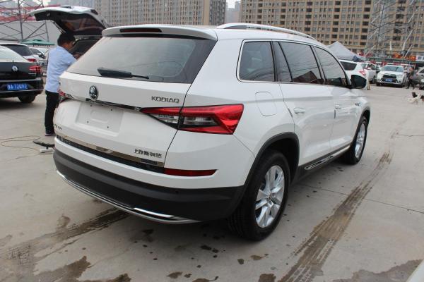 2018年2月斯柯达柯迪亚克2018款tsi3305座两驱豪华优享版