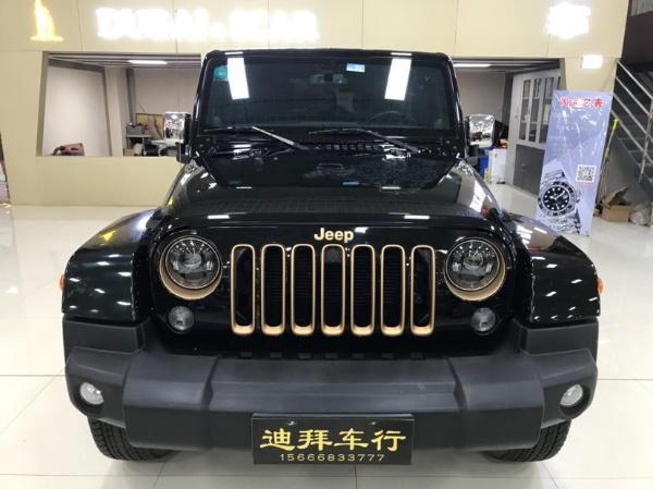 Jeep 牧马人  2014款 3.6L 四门 龙腾典藏版