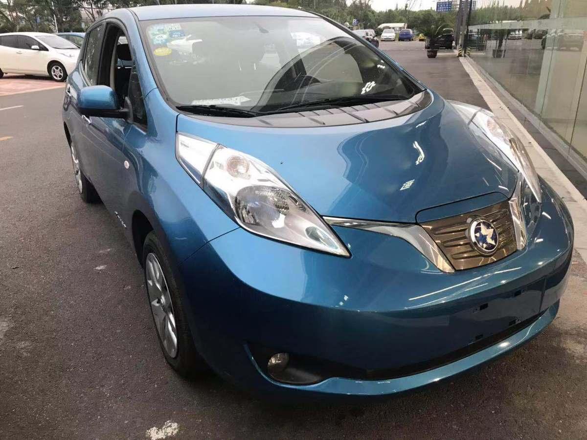 东莞2015年12月启辰晨风2014款领风版66kw蓝色自动档