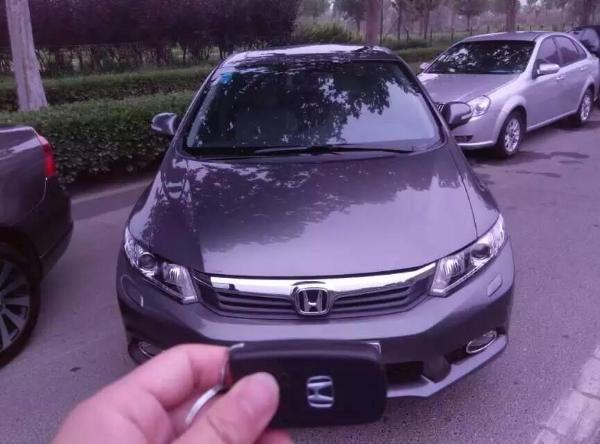 【郑州】2013年9月 本田 思域 2013款 1.