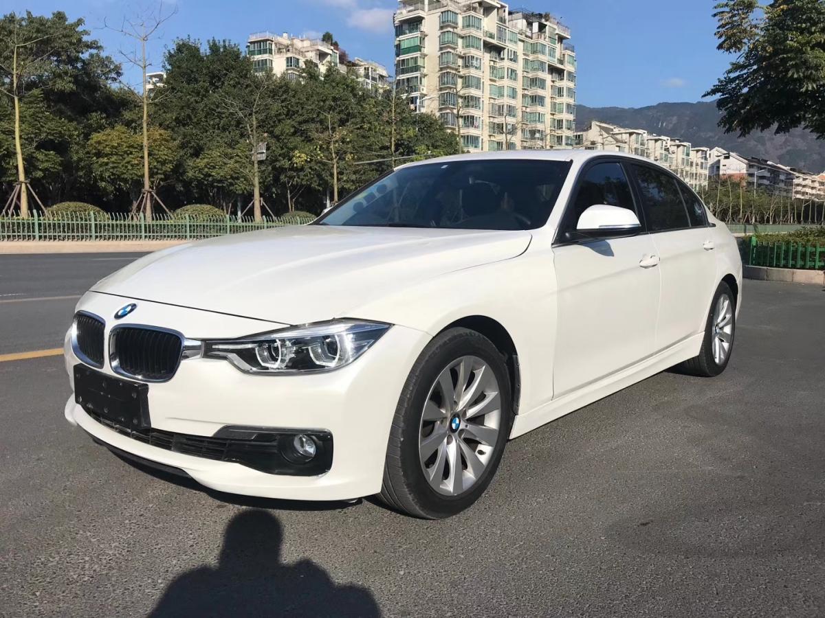 【福州】2017年3月 宝马 宝马3系 318li 时尚型 白色 自动档