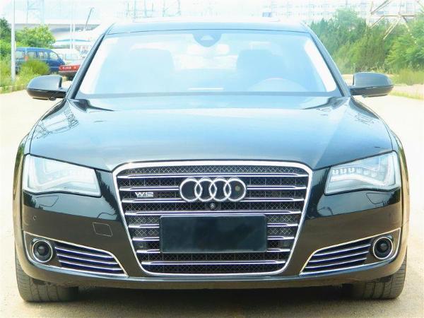 奥迪 奥迪A8  2012款 A8L W12 6.3 FSI Quattro